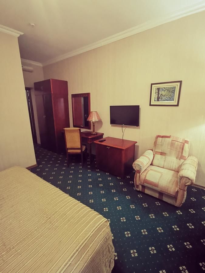 Отель Deluxe SPA-Hotel Усть-Каменогорск-16